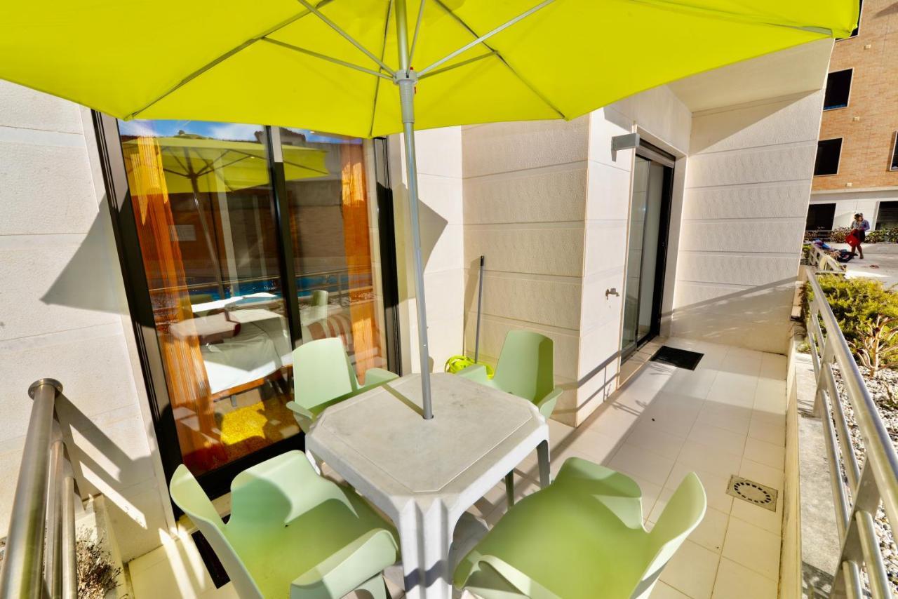 Silver - Apartment For 4 Guests 150M From Beach São Martinho do Porto Esterno foto