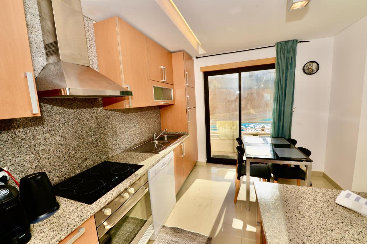 Silver - Apartment For 4 Guests 150M From Beach São Martinho do Porto Esterno foto