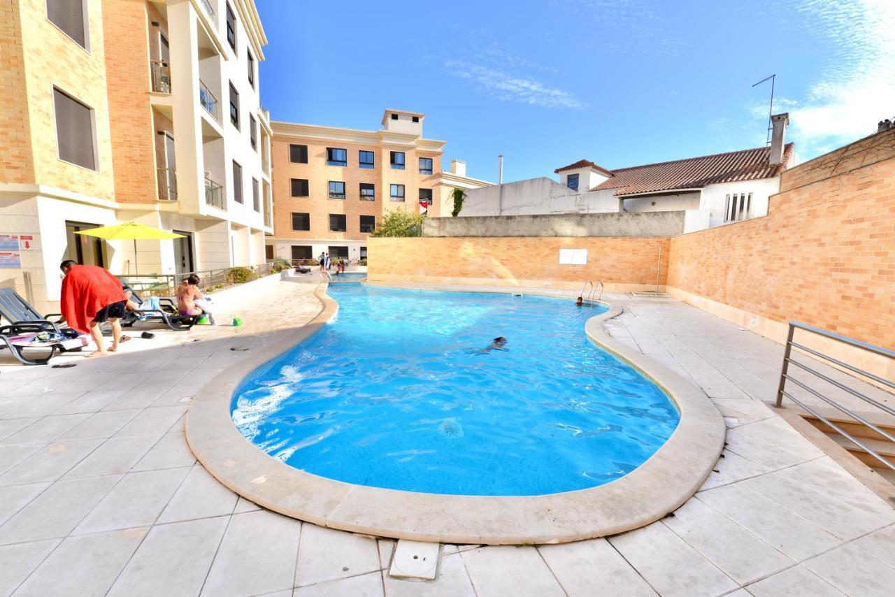 Silver - Apartment For 4 Guests 150M From Beach São Martinho do Porto Esterno foto